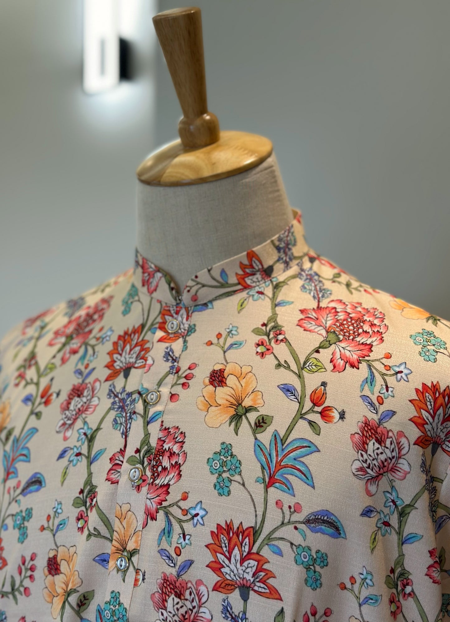 SM0325-01-11 Off White Floral Soft Khadi Silk Kurta