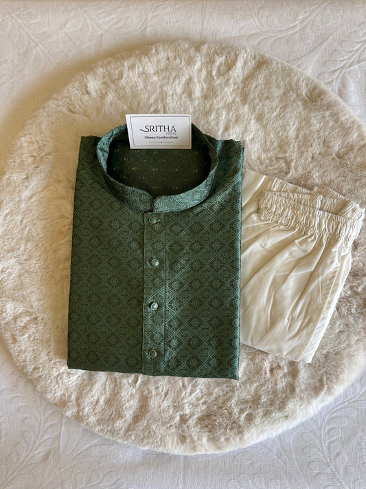 SM0425-02-03 Green Geometry & Floral Silk Blend Kurta Set