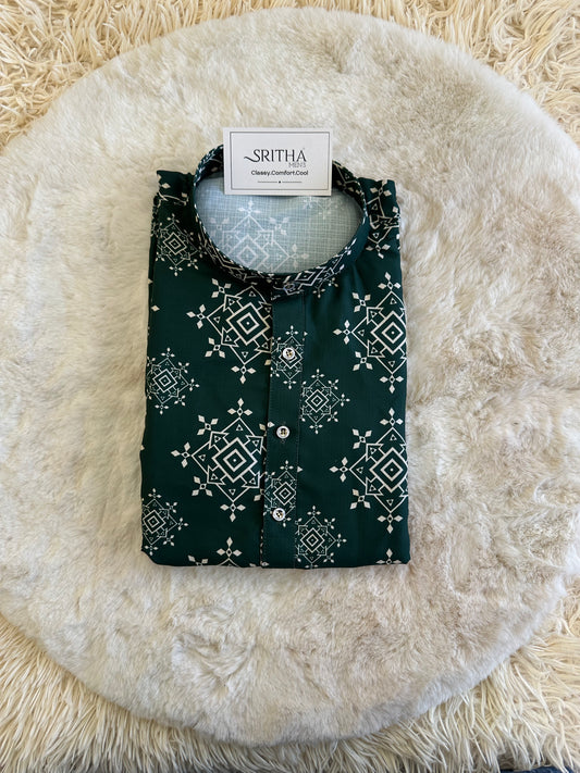 SM0924-01-14 Bottle Green Kolam Design Viscose Kurta