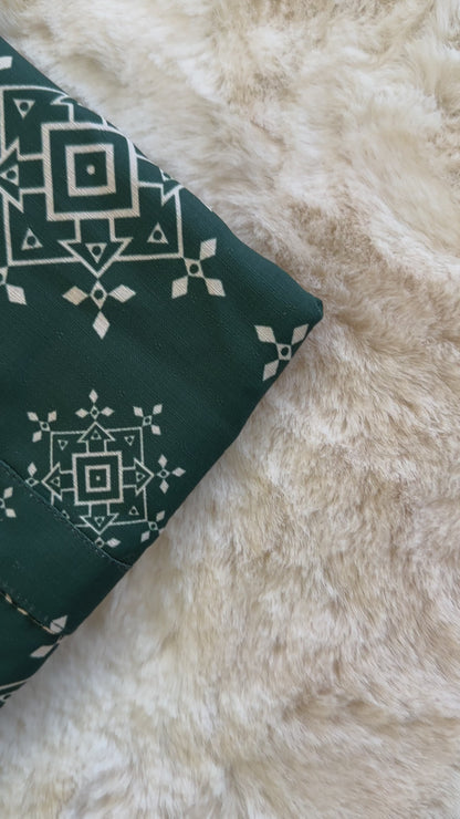 SM0924-01-14 Bottle Green Kolam Design Viscose Kurta